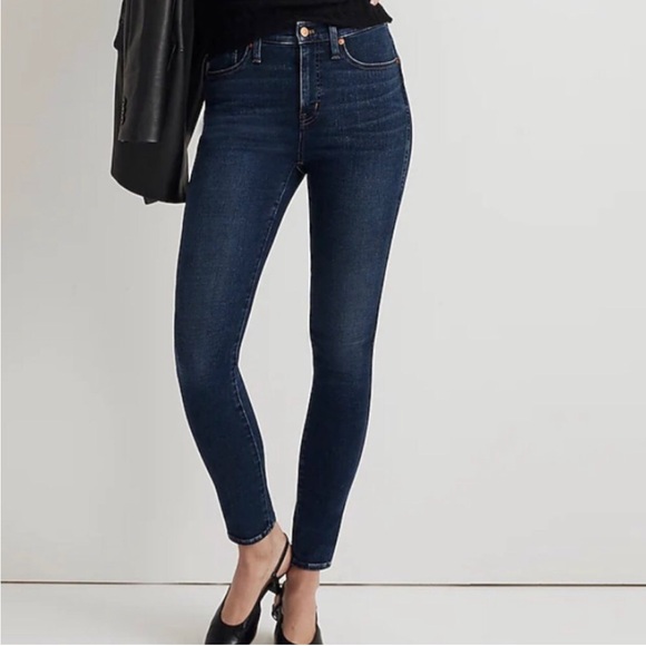 Madewell Denim - Madewell Jeans Curvy High Rise Skinny Dark Wash DM7456 Size 28 Stretch